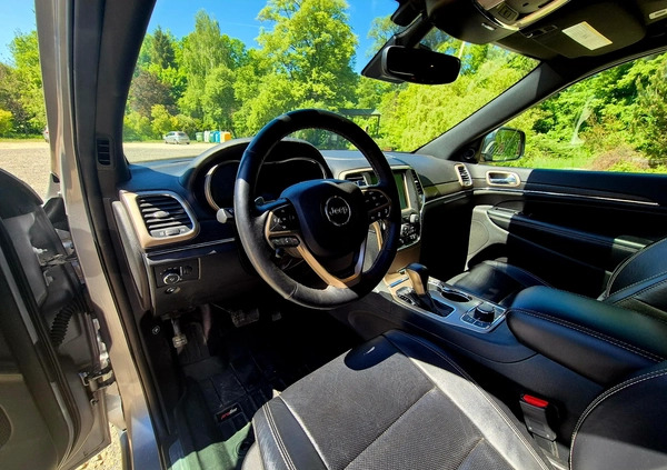 Jeep Grand Cherokee cena 112000 przebieg: 84000, rok produkcji 2016 z Bukowno małe 211